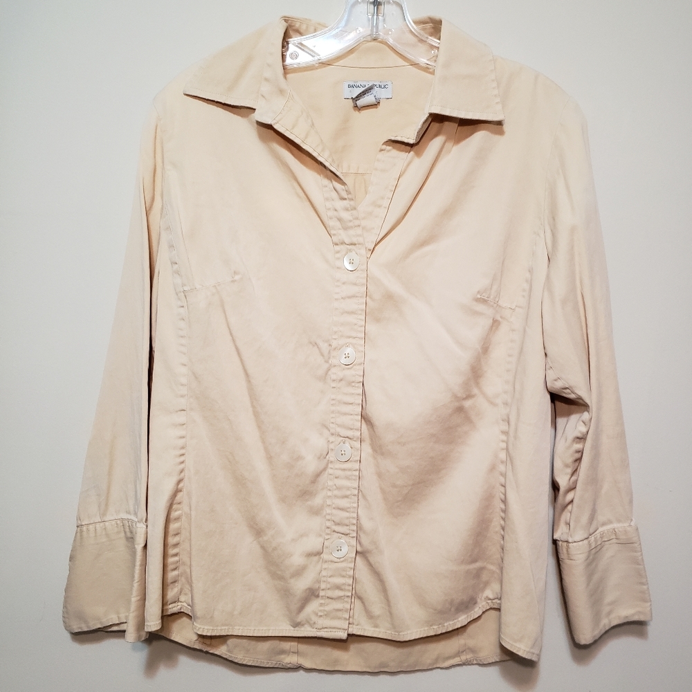 Banana Republic Stretch Button Down-Size L